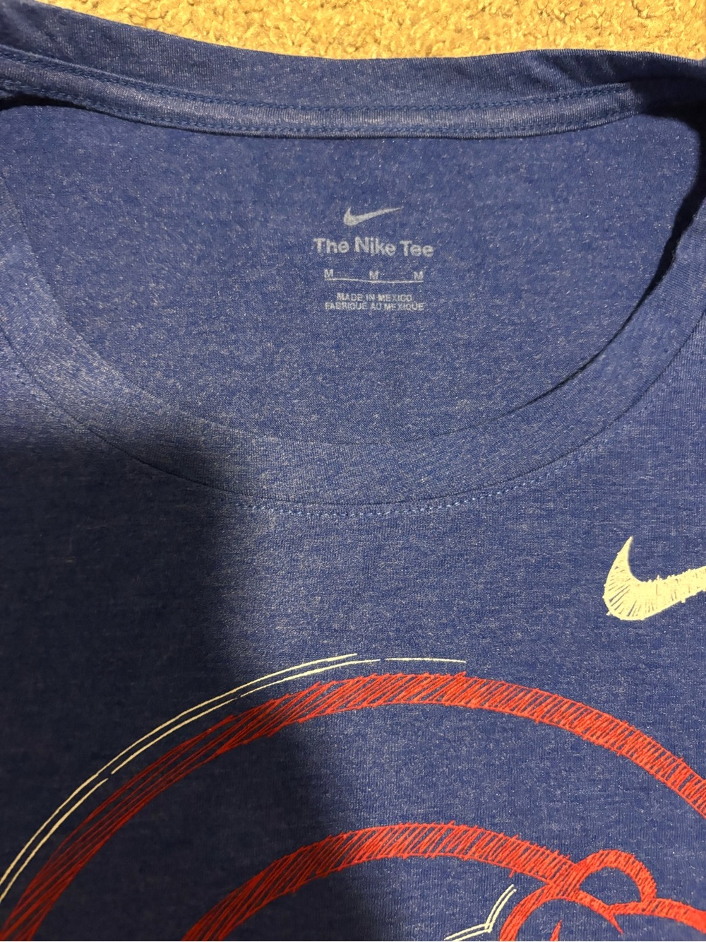 Women’s Cub Tshirt - Picture 2 of 3